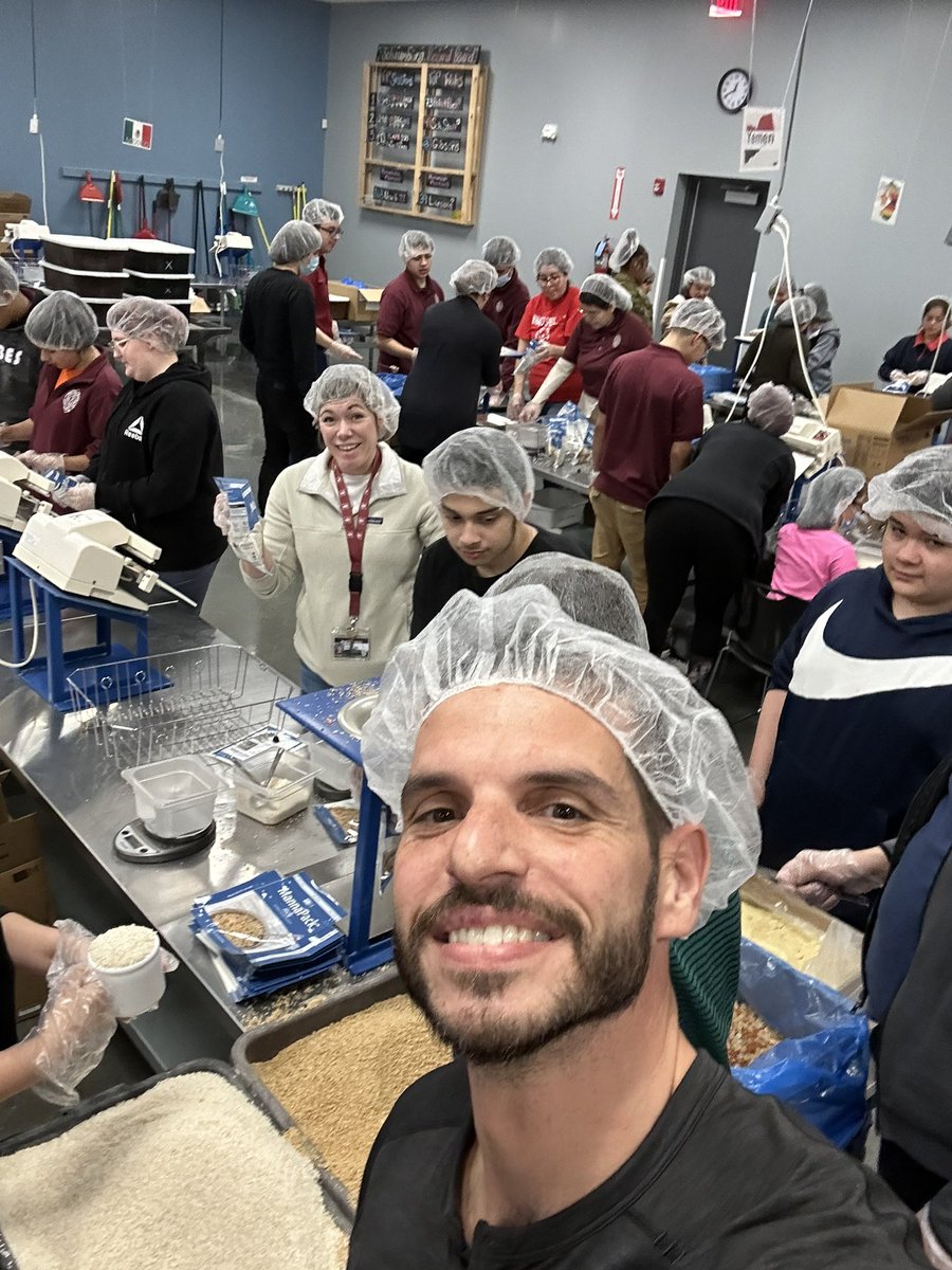 MortonOTPT's tweet image. #mortonpride #morton201
#westunifiedPE

Feed my starving children with this hard working group of students and staff