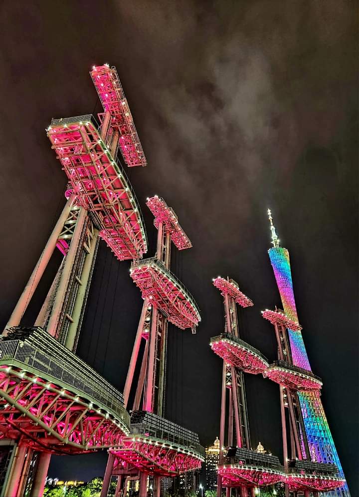 ResetaMuna's tweet photo. Canton Tower https://t.co/yfJmFizvlF