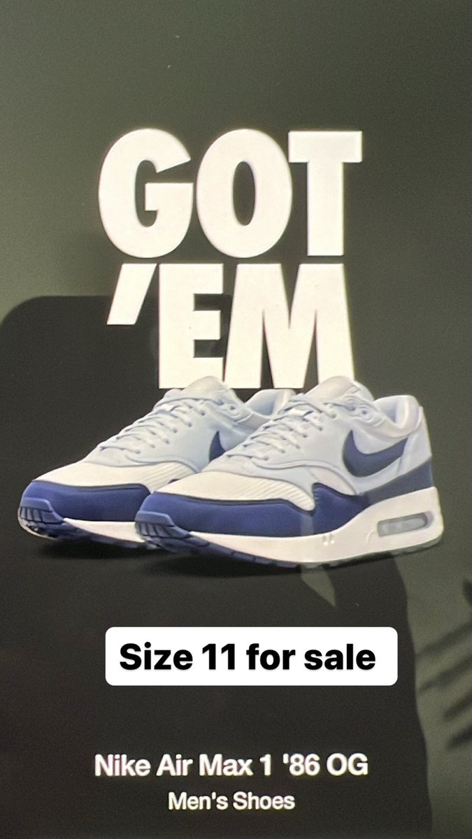 j_ninja89's tweet photo. This is crazy! I was able to hit on a stock of 40 pairs but some how I can’t hit on stock counts of 11k Travis Scott’s 🤣😂🤣😂 #nike #airmax #gotem #snkrs #low #stockcount #lucky or #unlucky https://t.co/NjGAC9RSTU