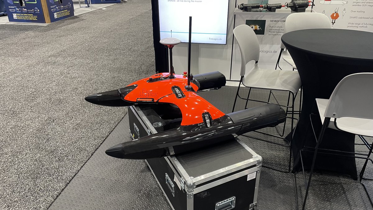 PivotInt's tweet image. Even the #drones are bigger in Texas! 😮 This week, #NRGPark is filled with the most advanced technologies in the #OffshoreTechnology sector. Here are a few of the drones that caught our eye! 👀 @A2ELtd 
#OTC2023 #Offshore #Technology #Engineering #ElectronicManufacturing