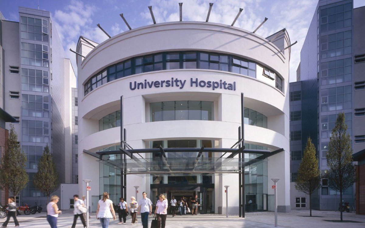 DrNeilGuptaIR's tweet photo. @RCRadiologists @BarnacleAlex Delighted to be advertising a 12-month ST6 PIR placement @BWC_NHS with @im_radiology whilst maintaining Adult IR skills @nhsuhcw with @DrNeilGuptaIR

Open to UK ST5 IR trainees interested in Paediatric IR. 

APPLY NOW:
https://t.co/82t9YmkUJO

CLOSING 2nd JUNE
INTERVIEW 14th JUNE https://t.co/Pc6FKmoJEp