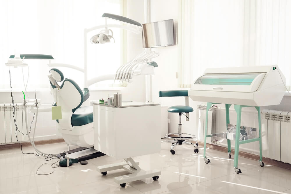 SuppliesAlpha's tweet photo. #dental #dentist #science #art #tools #wisdomtooth #professional #drill #polish #plaque #remover #scale #hygene #lab #teeth #tooth #doctorhope #teethcleaner #swingmount #kit #shine #health #wellness #doctorvisit #labaratory #dentaloffice #dentalcheckup https://t.co/YIlwZYcIwH