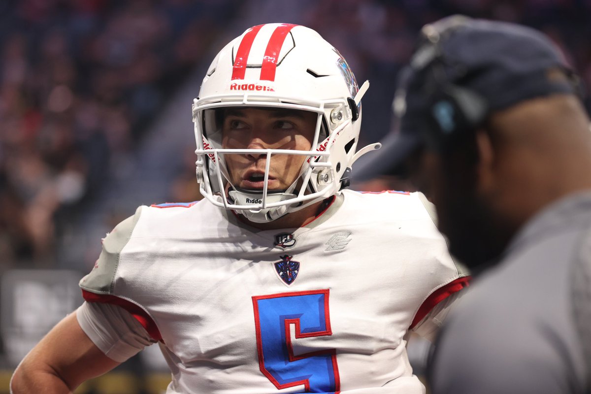 Lights… Camera… ACTION📸🤠 from Vegas 🎲

📸Photos: <a href="/zkrillphoto/">Zak Krill</a> 

<a href="/IndoorFL/">Indoor Football League</a> 
<a href="/FindlayCenter/">Findlay Toyota Center</a>