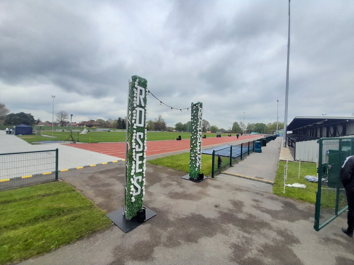 We have been continuing our tour of Yorkshire University Varsity competitions this week...

Over the weekend we were in York for Roses (York vs Lancaster) and this evening we are at Headingley for the finale of Leeds Varsity.

<a href="/YorkSportUnion/">York Sport Union</a> <a href="/leedsbeckett/">Leeds Beckett</a> @Leeds_Sport <a href="/BUCSsport/">BUCS</a>