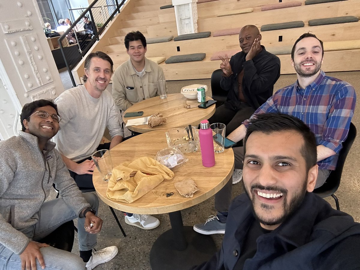 rmfnyc1's tweet photo. digital health startup lunch meetup of companies in @GCTech Fall ‘22 + Spring ‘23 cohorts! @onguaranteed + @elion_health + Pom Health

@chippykennedy @joeywthomas @BobbyGuelich @mishanasro @wilfred_tso 

discussed:
• food as medicine 
• hospice benefits
• dig health vendors https://t.co/QuLrtX6ySM