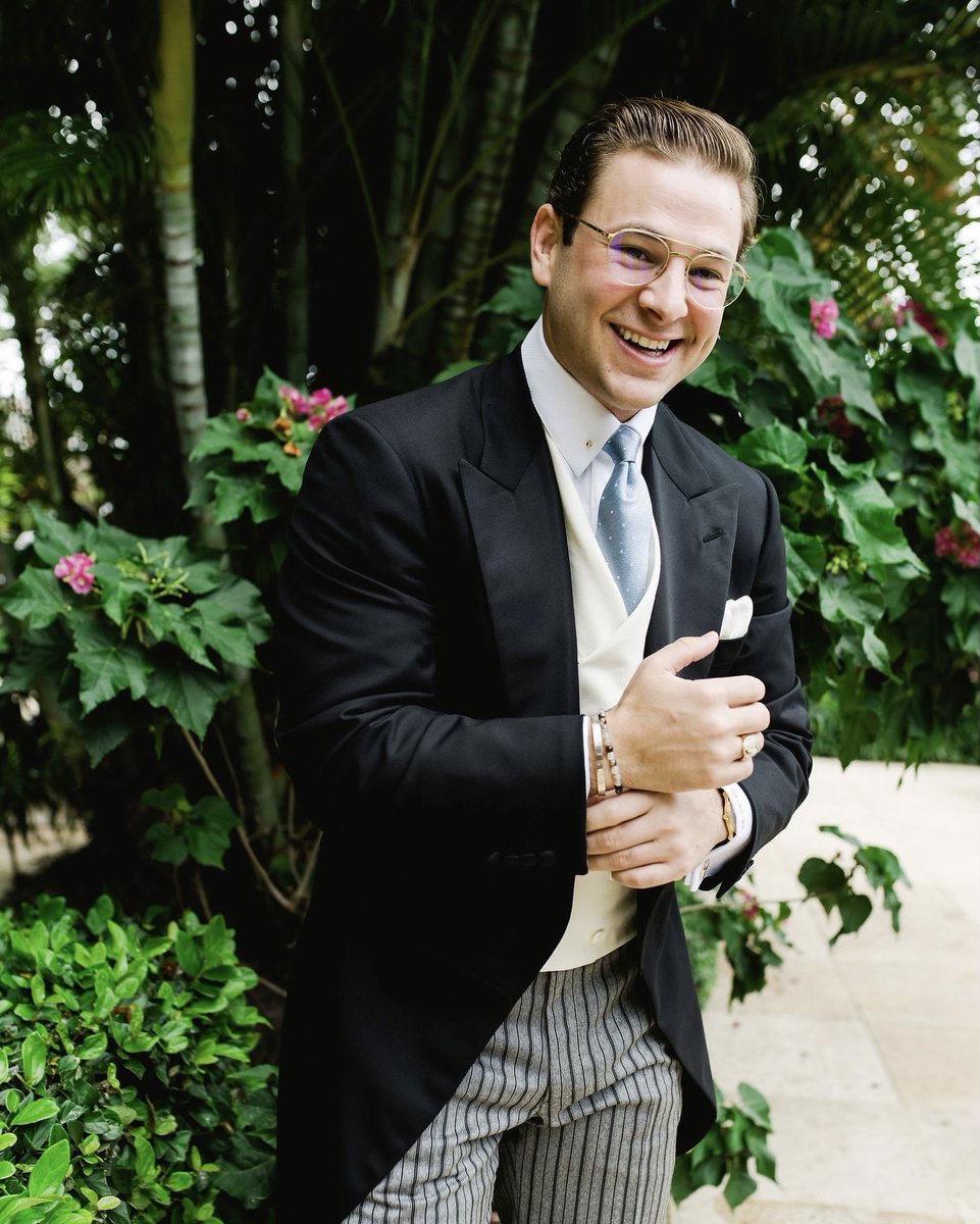 ADayInMayEvents's tweet image. When the groom tells his men he has 3 outfit changes for the wedding day 😎

It’s about damn time menswear gets the moment it deserves and we must say, Johnny’s fashion was on point not only on his wedding day but for the entire wedding weekend. However… no matter how dapper his