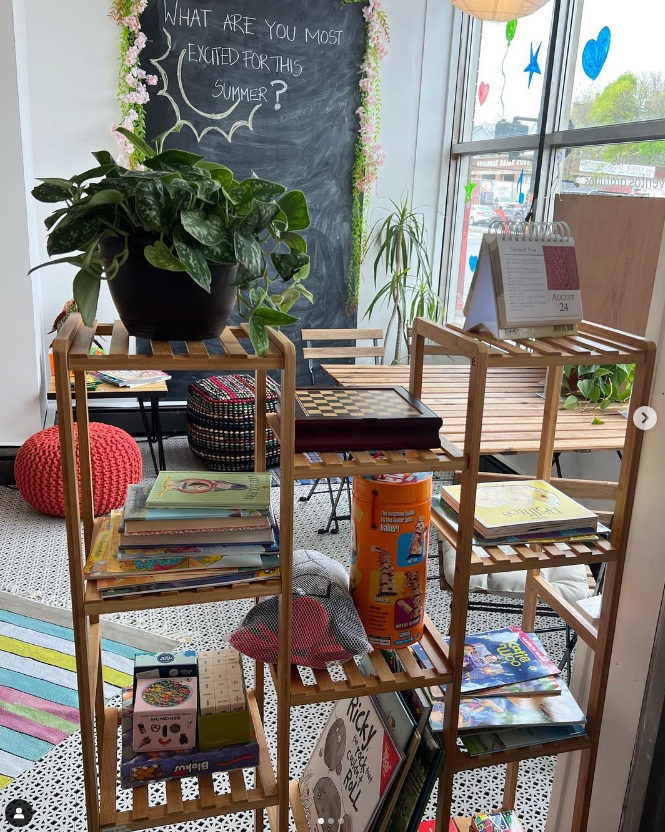 Welcome @culturehousecc East Somerville! This one month pop-up is located at 20 Broadway near Sullivan Square. Stop by for games, children’s play, a resource corner and daily events. There will be an opening celebration this Friday, 6:00–8:00pm!