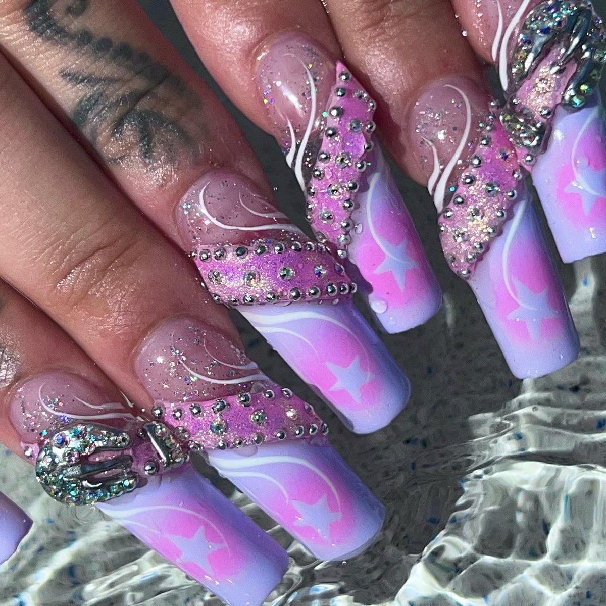 KROCAINE's tweet photo. BB simon belt nails💎 https://t.co/VkbxYg5QTv