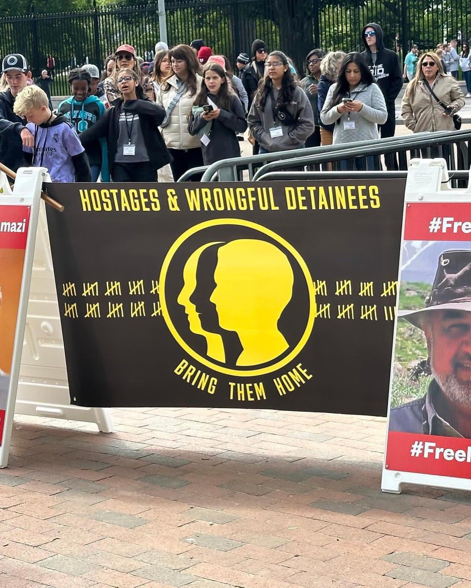 HostageAid's tweet photo. The families of US citizens unlawfully detained abroad gathered today at the @WhiteHouse to reiterate their call for @POTUS to meet with them.

These families need the assurance that their President knows their loved ones’ names & is using every tool at his disposal to finally #BringThemAllHome! #FinishTheJob

@JoeBiden @WhiteHouse @JakeSullivan46 @StateSPEHA @SecBlinken @StateDept @BOFHcampaign @NedaSharghi @FreeTheNamazis 
@FreeKaiLi @HarrisonLi15 
@pereirajap3 @JorgeTo22259825 @TahbazTara @FreeMorad1 @SharghiHannah @KayDenman1 @denmantexas @BringEyvinHome @MelanieIBerry @FreeMajdK @MKamalmaz @Shahab_Dalili @Zackbackhome @freepaulwhelan @deep_mowgli @freemarkswidan @mamasparkles168 @henryom85 @ZakkaNA