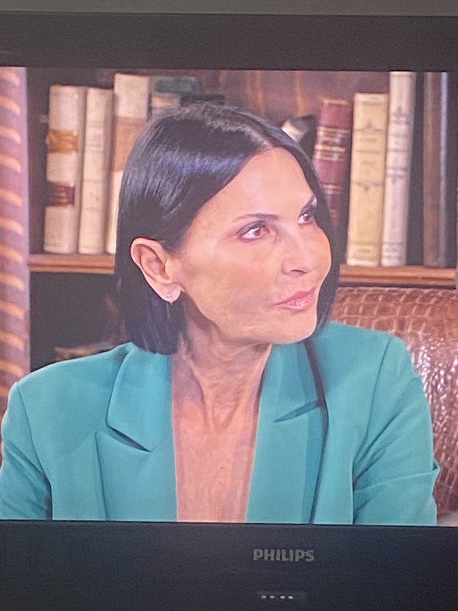 Marina che mette in atto tutto quello che avevamo sempre sognato <a href="/NinaSoldano/">Nina Soldano</a> una di noi #upas