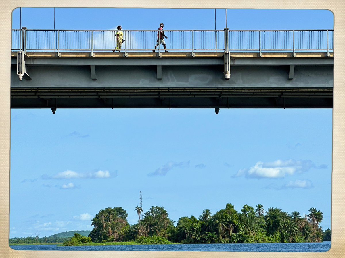 AccraPhoto's tweet photo. River crossing. Atimpoku, Ghana. May 3, 2023. Photo: Francis Kokoroko @accraphoto 2023 #ghana #accraphoto #atimpoku #iphone https://t.co/gxnUOR9XlP