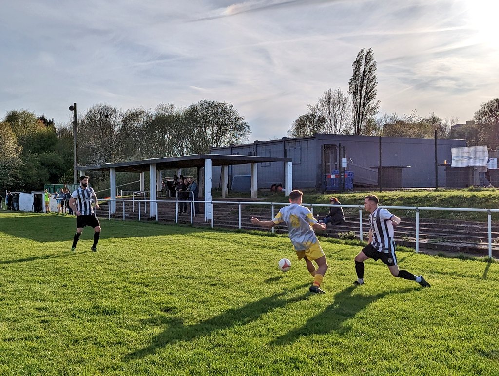 James Knowles tweet media