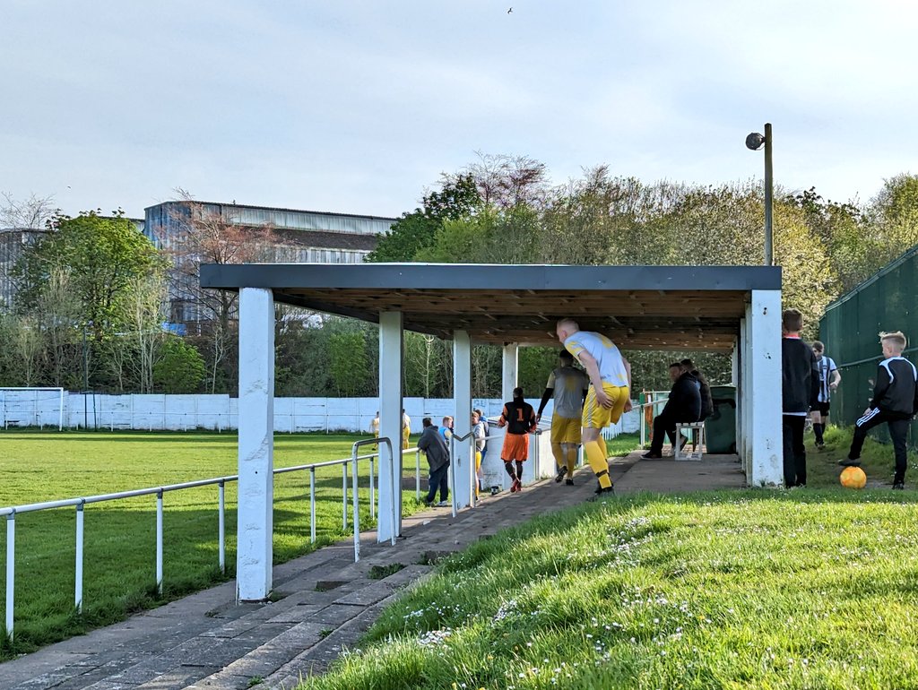 James Knowles tweet media