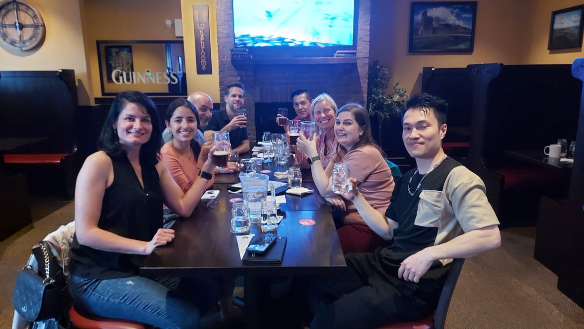 DouglasToasters's tweet image. It was so fun to have our pres @taraleduc in town for last night's hybrid meeting! 🤩 With sunny skies and beers to be shared, it was a night to remember 🍻

See you next week for our 2nd hybrid meeting of the month! 👋 

#douglastoastmasters