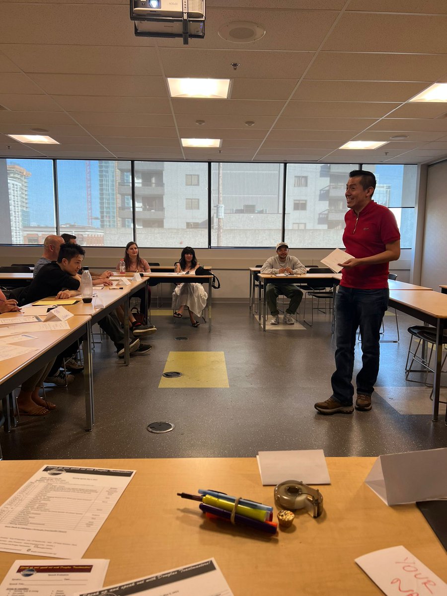 DouglasToasters's tweet image. It was so fun to have our pres @taraleduc in town for last night's hybrid meeting! 🤩 With sunny skies and beers to be shared, it was a night to remember 🍻

See you next week for our 2nd hybrid meeting of the month! 👋 

#douglastoastmasters