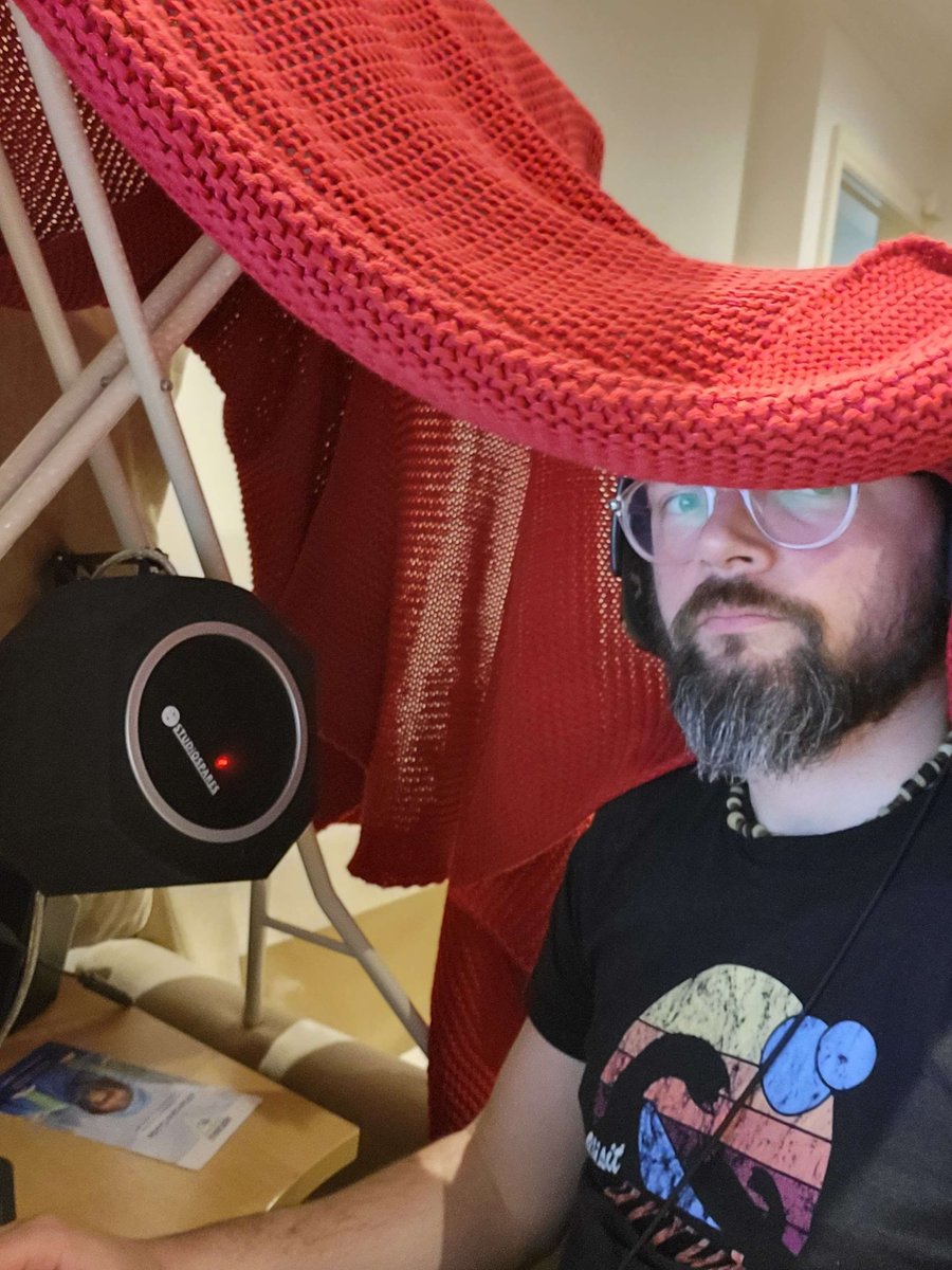 FlimsyRituals's tweet photo. Hey everyone, it's been a minute hasn't it? @Purple_Steve has been getting back into character by wearing Bris' veil. https://t.co/dVmCGwp5uZ