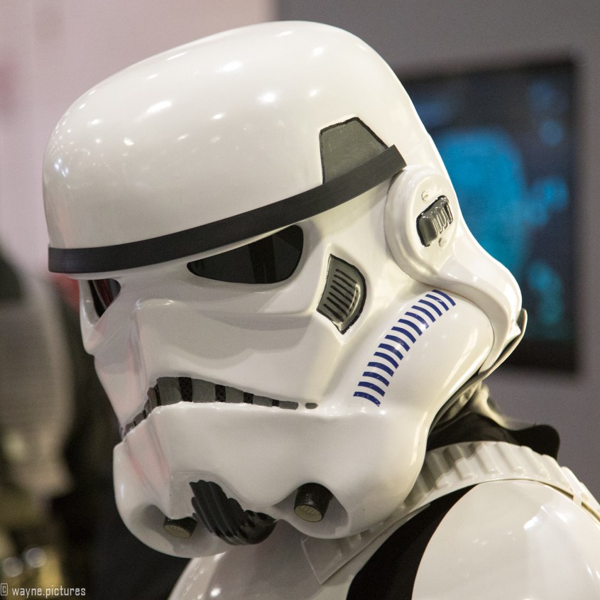 On the Eve of Starwars Day, here are a few from my archives MCM London ComicCon 2017. I will be shooting at MCM London so if you see me, or want to meet up, please say Hi!

wayne.pictures/photos/mcm-lon…

#cosplayer #cosplayers #cosplaying #cosplayphotographer #photographer   #starwars