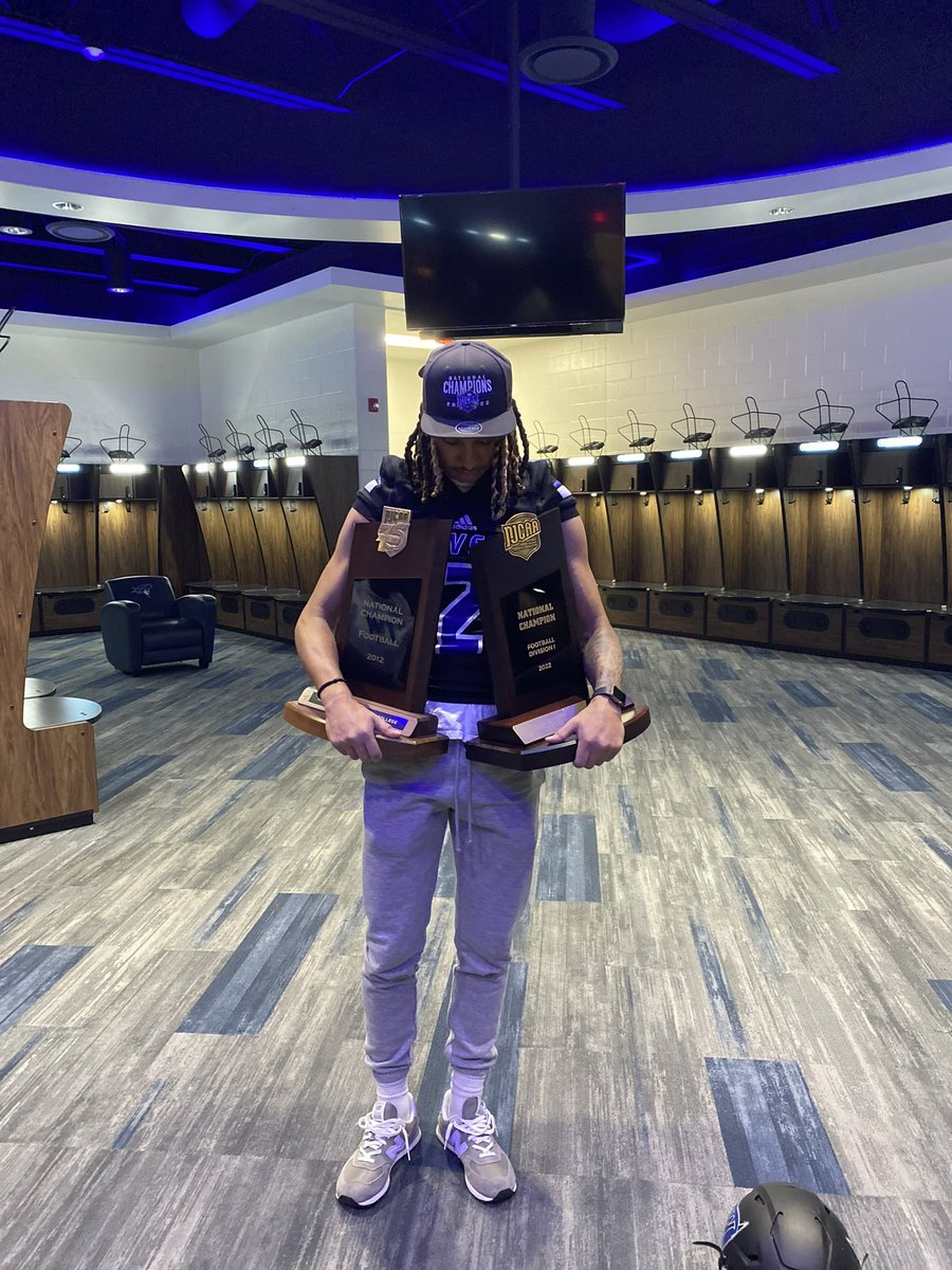 JaylenBoehmP's tweet photo. Forgot to update y’all… We here #JUCOPRODUCT let’s get to work @CoachEricFinney @CoachStrohmeier https://t.co/Lgc940ftEz