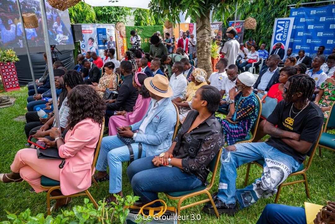 Lancement de la 4è Édition du Qitaa
Cette plateforme offre un espace sain d’échanges entièrement dédiée à la jeunesse.  
+ de 9 universités reunies autour de valeurs culturelles et de l’excellence en milieu estudiantin.
Agir pour la jeunesse=  bien-être intellectuel.
#YouthYear
