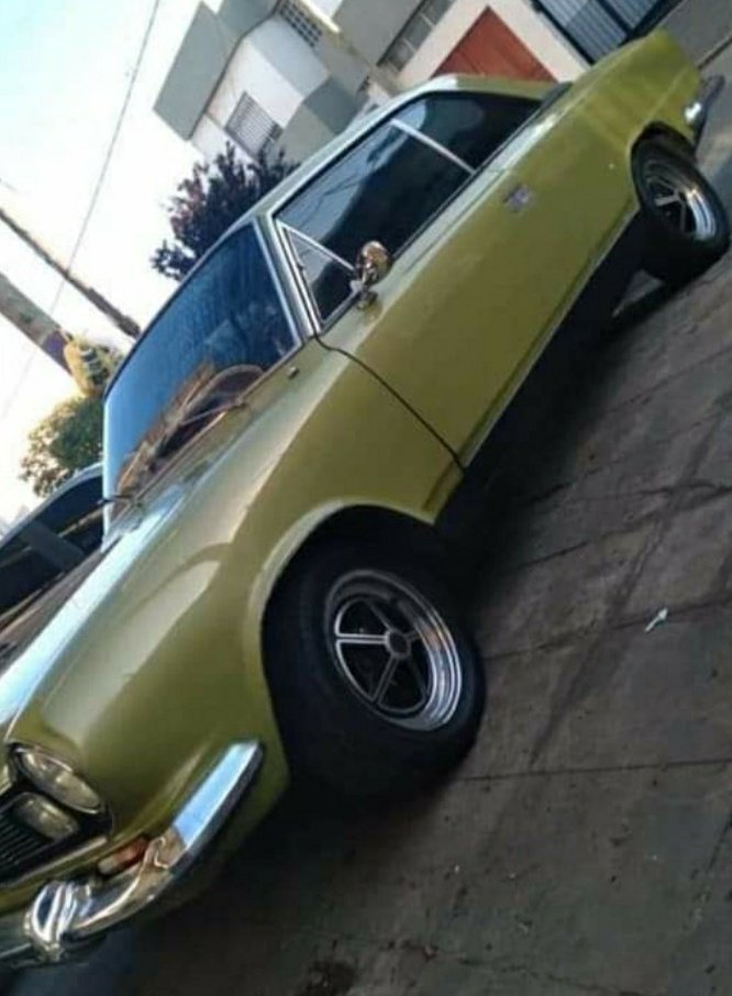 Si ven este Toro, patente VUK800, llamen al dueño 1169828062 o al 911 porque la robaron. RT