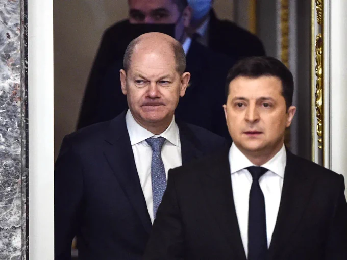 media/FvOjdGUXoAA-MvI.jpg