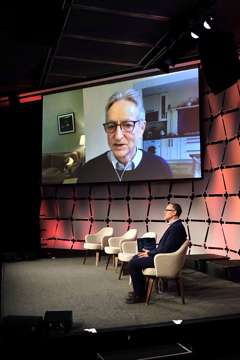 StrategyMaestro's tweet image. RT techreview ""I think it’s quite conceivable that humanity is just a passing phase in the evolution of intelligence," says @geoffreyhinton at #EmTechDigital https://t.co/2ibkyKOjBa"