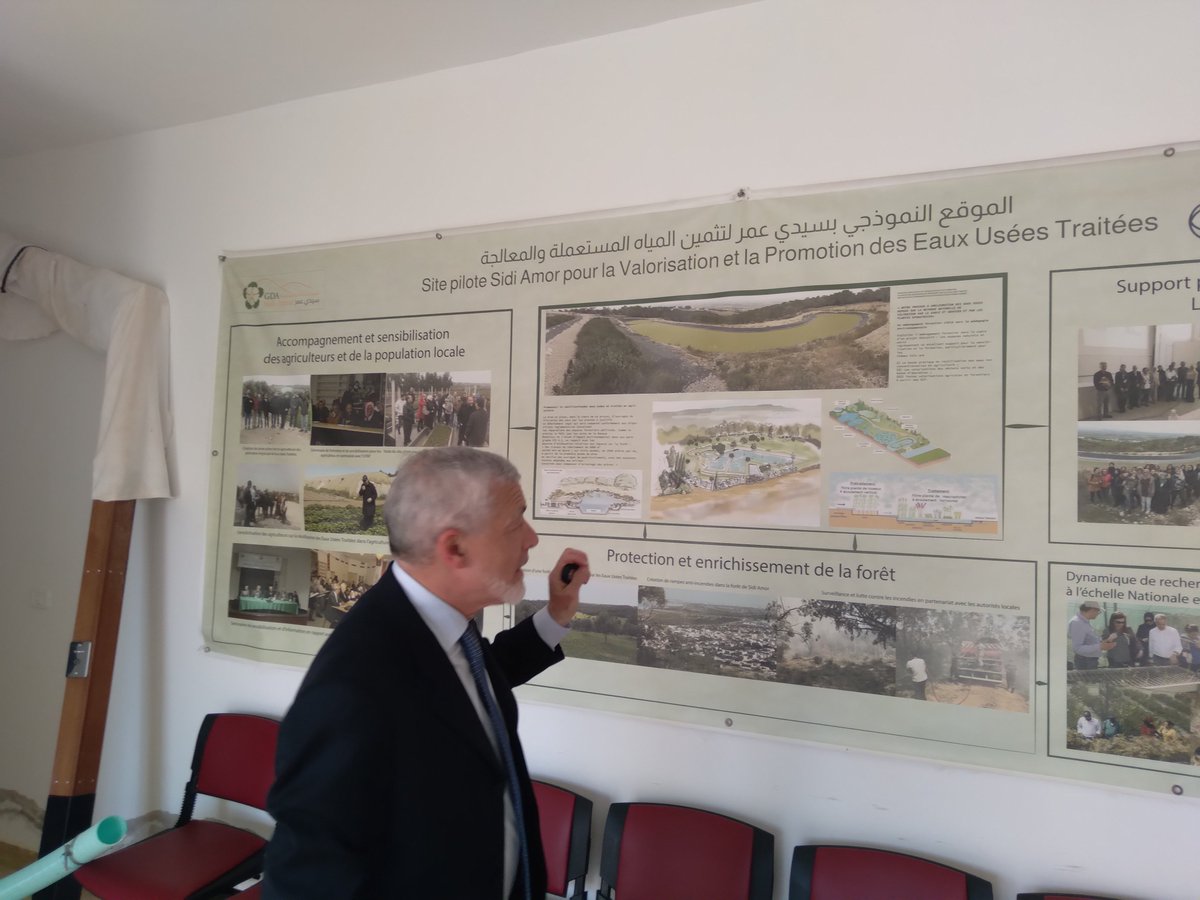 IssamTouhami11's tweet photo. جولة ممتعة مع دكتور الطيب 
بالمجمع الفلاحي سيدي عمر. كل التوفيق و النجاح.
 @GDA_SidiAmor  
@mohamedelaieb https://t.co/vKPzl5cJkS
