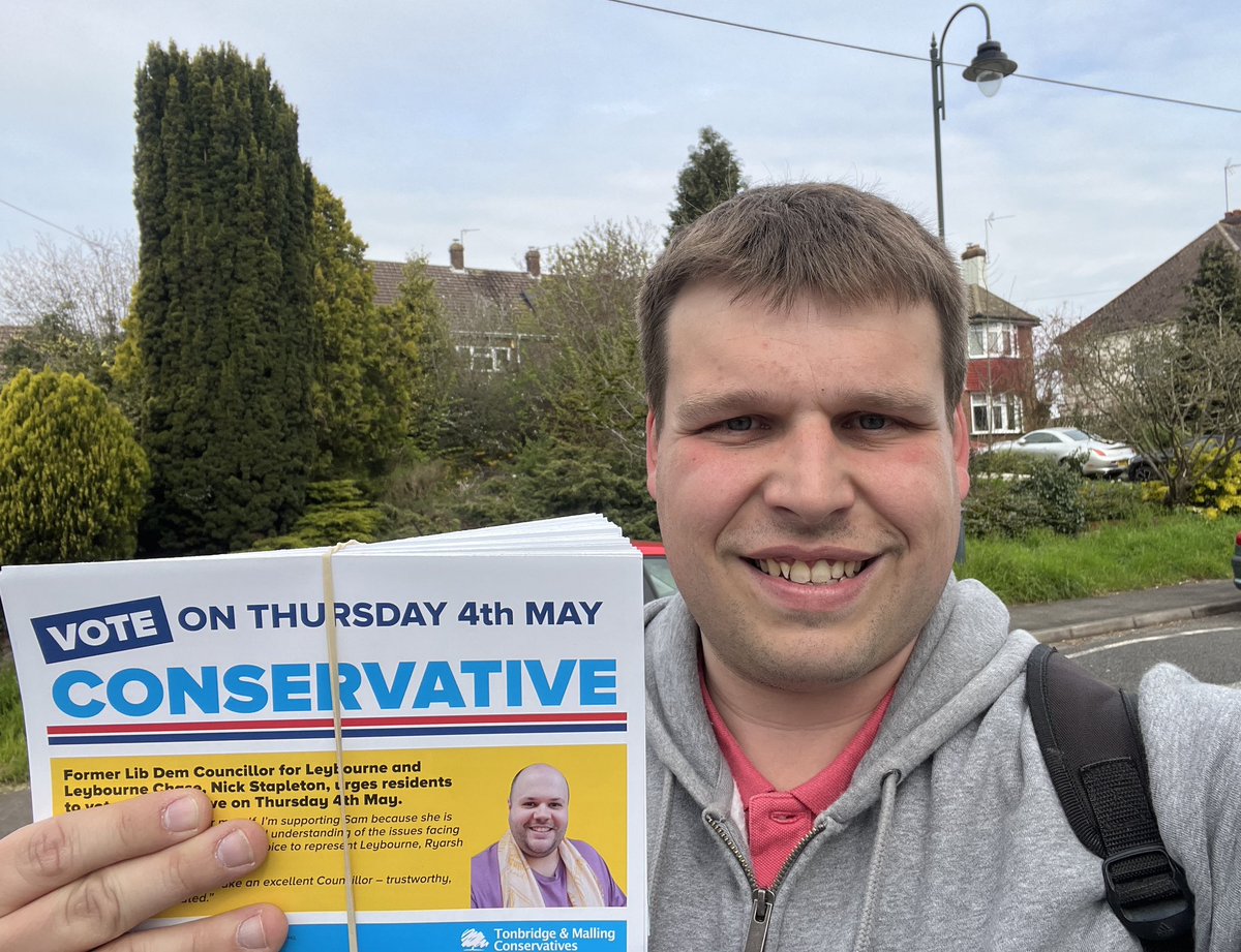 MattBoughton93's tweet image. It’s been brilliant campaigning with and for inspirational @TMBCToryGroup candidates this election. 

I hope we can rely on the support of #Tonbridge and #Malling residents tomorrow. 

Polls open 7am-10pm. Remember your ID!