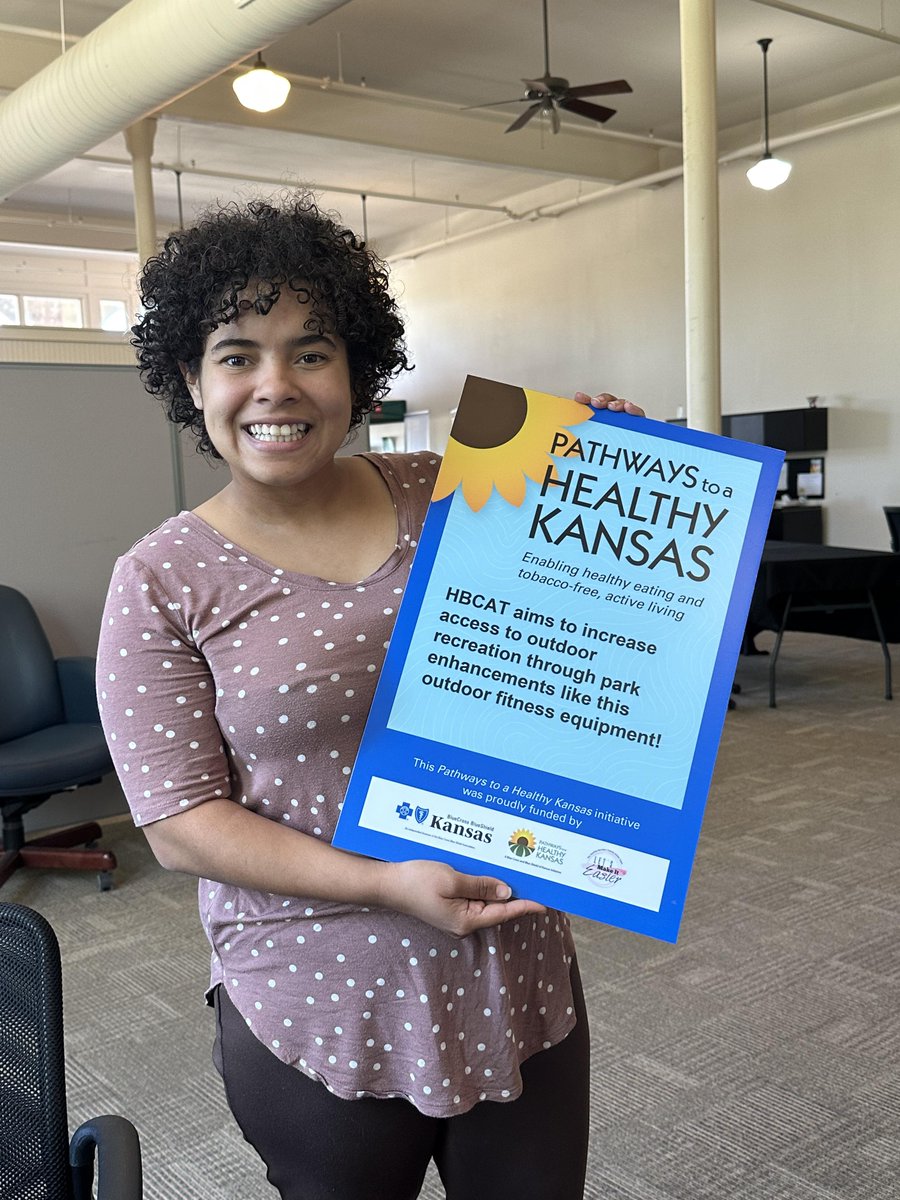 healthybbco's tweet photo. Sign, sign, everywhere a sign!! --- We're stoked to have these new #BCBSKSPathway signs to feature at our Placemaking Projects!!
#hbcat #makeiteasier #healthykansas https://t.co/t0WhqaNjVV