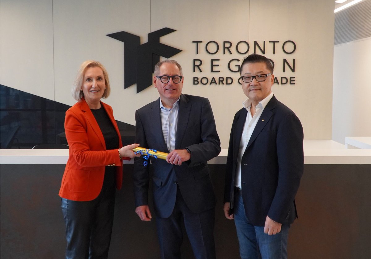 desilvajanet's tweet photo. I'm stepping down as President & CEO in August and what an incredible 8.5 years it has been. I am delighted to have my talented colleague, @gilesgherson, succeed me. Thank you #TRBOT board, team, and members for the role of a lifetime! https://t.co/x4skNeyRMZ