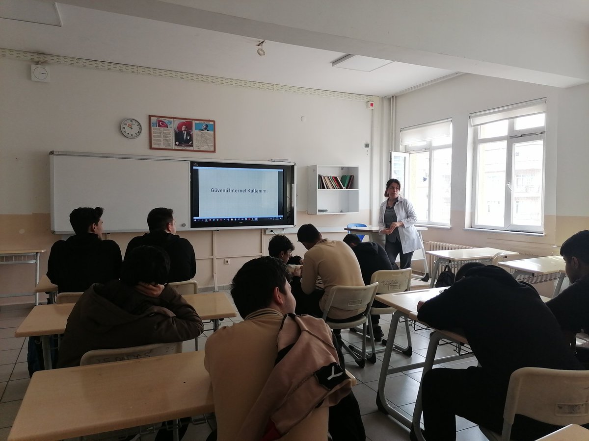 MTO Harezmi Güvenli İnternet kullanımı
#bilisimhaftasi
#harezmimodeli