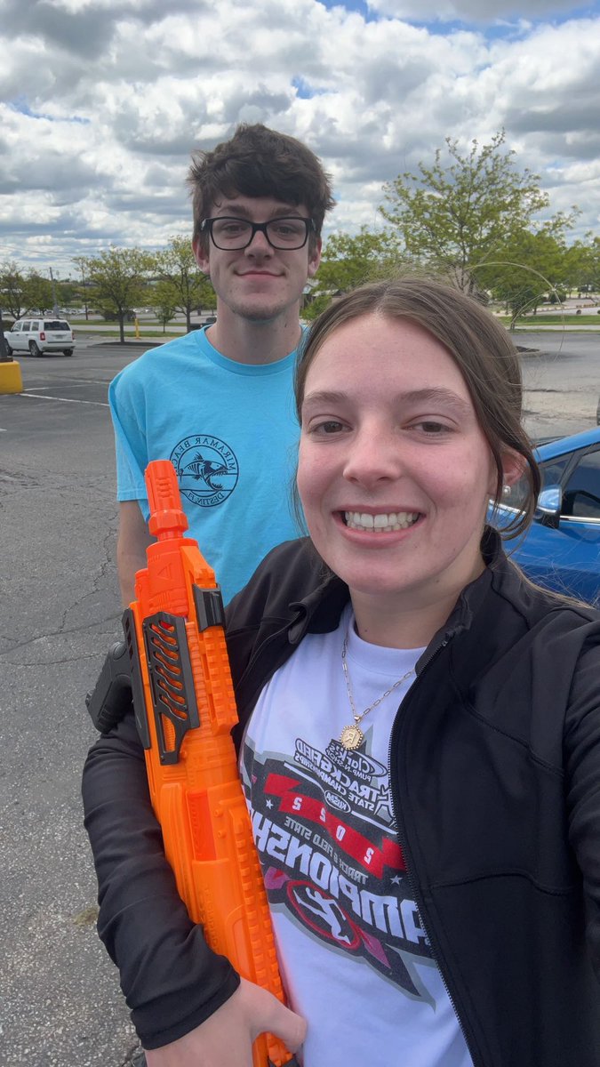 Reganne with her second kill of the day. Show me your tips up 5-3