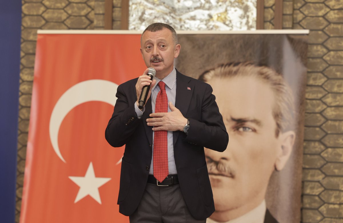 Tahir Büyükakın