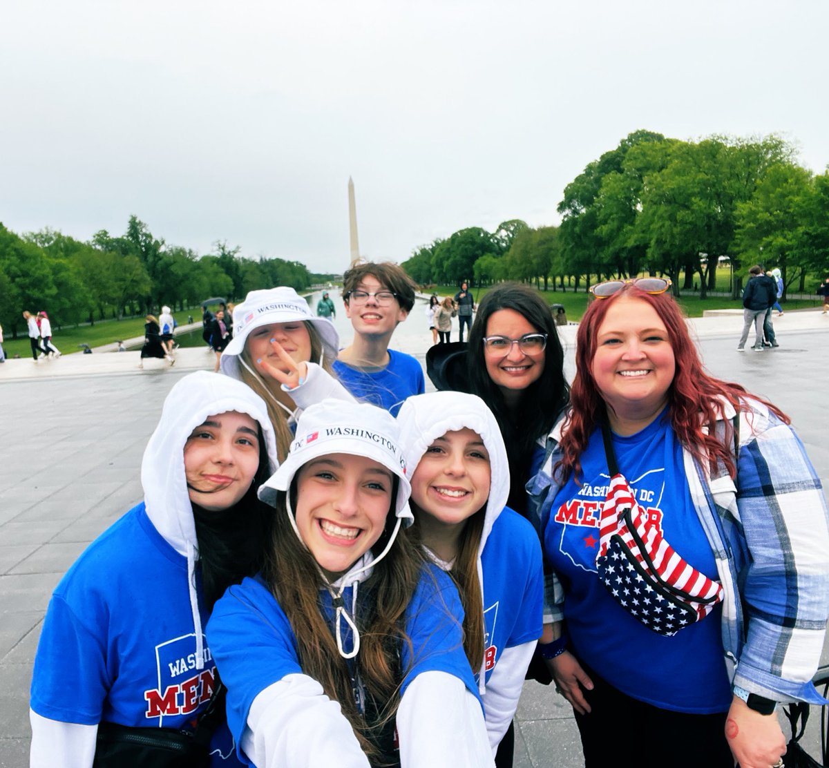 DFioreArt's tweet photo. Headed home from a whirlwind trip to DC! So much was squeezed into our time there; everyone is coming back with an experience that won’t be forgotten! 🌟🇺🇸💖 @ReschkeHPE @AAronHumphries5 @PavkovAnna @HooseSMS @mentorschools #onceacard #yourSMS https://t.co/SjE5C2f3fi