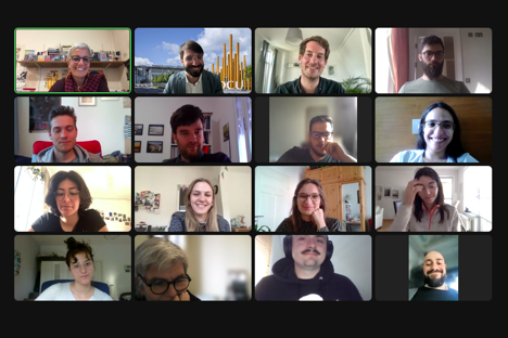 The 2023 @DigitalConstit1 Teaching Partnership started today! This year's topic is #DigitalConstitutionalism and #PlatformGovernance. Thanks to @claupad67 for coordinating and hosting us this year! Shout out to my @EMILDAI_eu students who joined us even right after an exam!