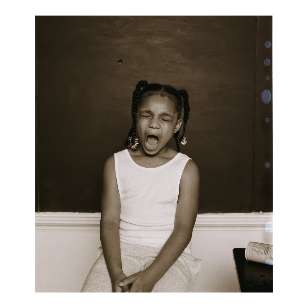 A Man With A Bucket Hat & A Camera tweet media