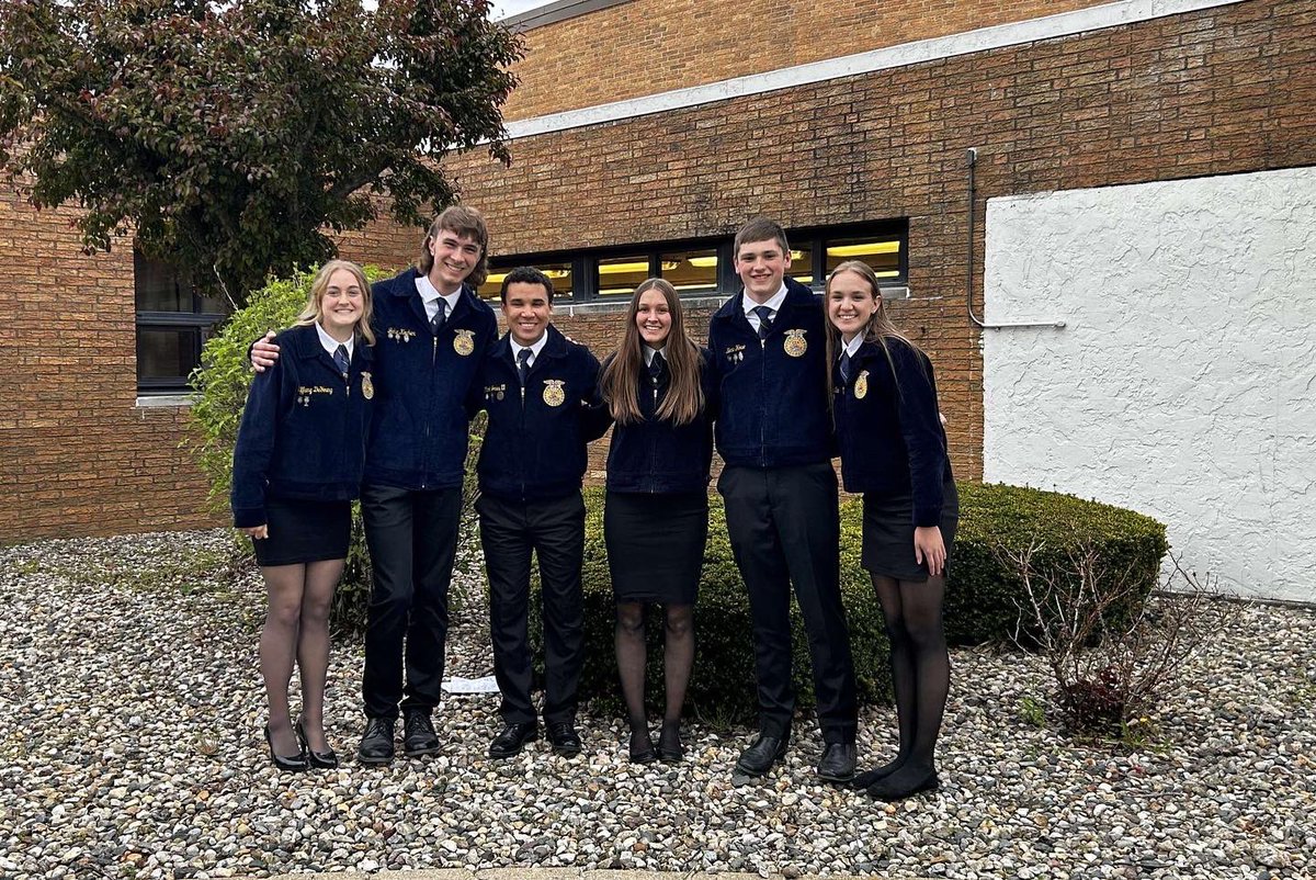 Section10FFA's tweet photo. Congratulations to Morgan Sinn (President), Mark Jones (Vice), Beau Howe (Reporter), Tiffany DeYoung (Secretary), Savannah Kaeb (Treasurer), and Jake Kocher (Sentinel), on becoming the 2023-2024 Section 10 FFA Officers. https://t.co/IjjuaeFjUK