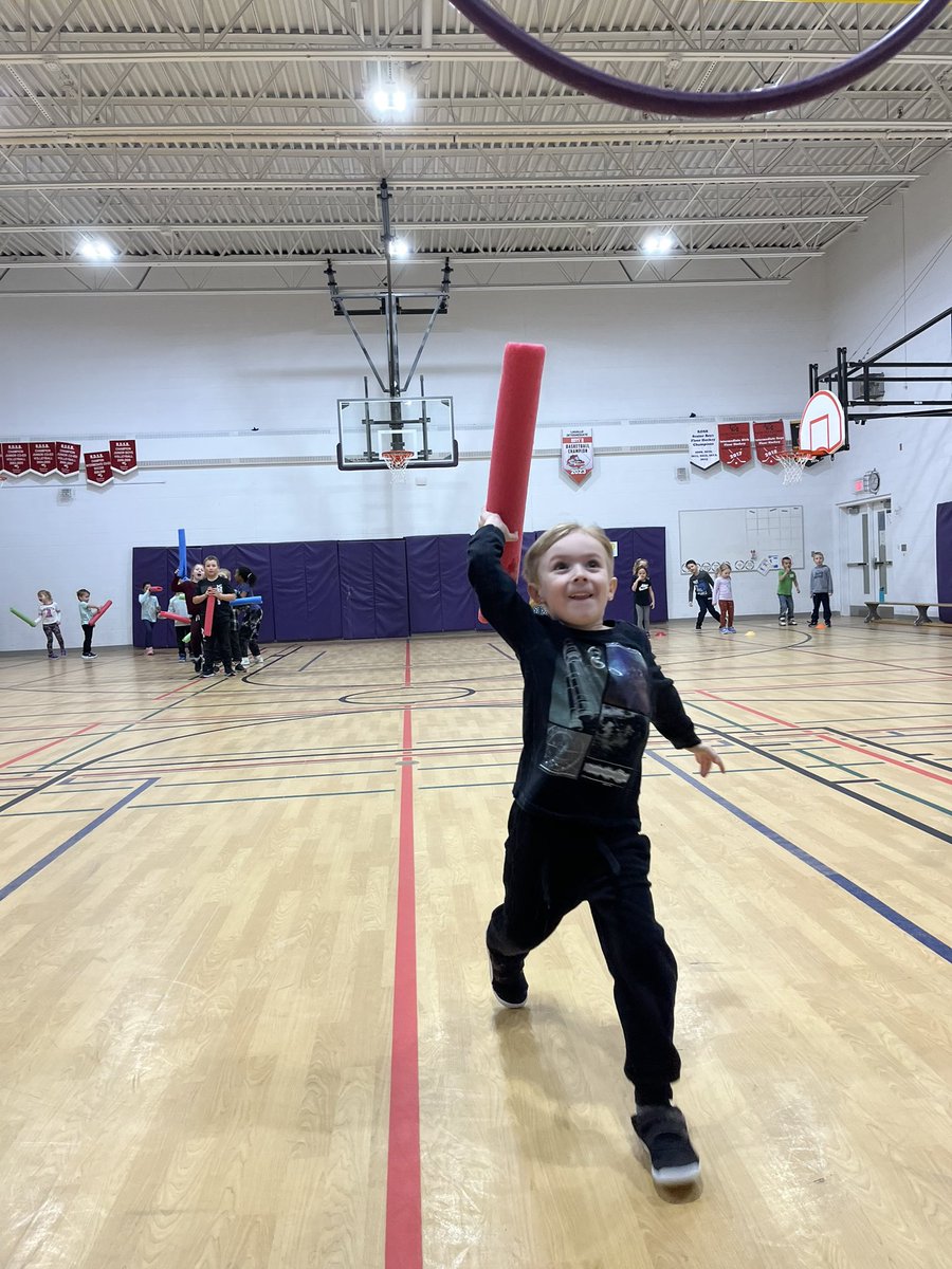 MsLolas's tweet photo. The parrot group had a blast at the javelin throw! Primary Track and Field Day!!!! #arps2022 https://t.co/PHJyZazEa7