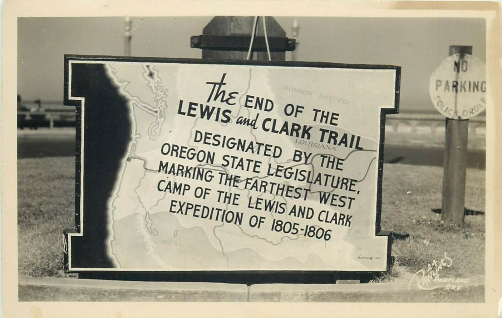 PaddleHistory's tweet photo. The westernmost point of the #LewisAndClark Expedition, #FortClatsop, #Oregon. https://t.co/3MGCqrdlVg https://t.co/ZZXKEGxDcC