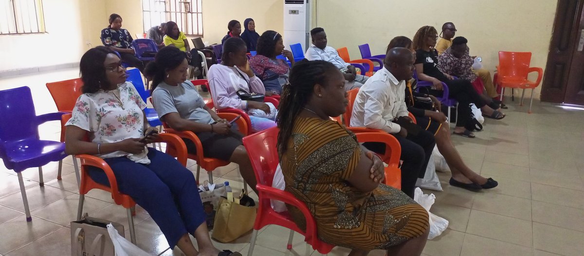 Earlier today, our team lead <a href="/PeterOAguebor/">#TreeEdo</a> and other CSO groups in Edo State attended the post-election meeting with the <a href="/InecEdo/">INEC EDO PUBLICITY</a> REC <a href="/obobef/">Obo Effanga</a> in the commission's state office. 
<a href="/accountlabng/">Accountability Lab Nigeria</a> <a href="/YIAGA/">Yiaga Africa</a> <a href="/KDI_ng/">Kimpact Development Initiative</a> <a href="/IFESAfrica/">IFES Africa</a>