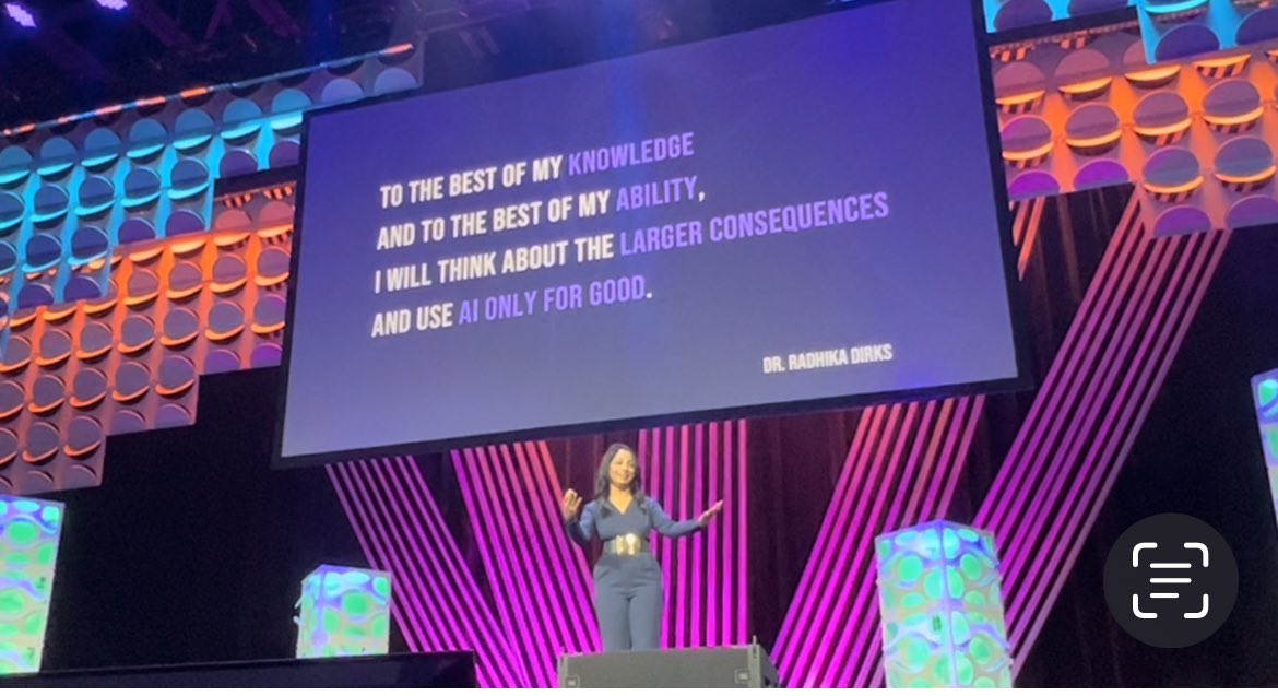 Today I took a live oath to use AI only for good &amp; 100s of people joined me 🔥🌟👏

Thank you <a href="/Leadercast/">Leadercast</a> @Joeboyd for inviting me to speak on this important topic!!
