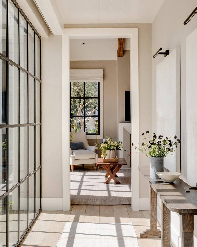 BrandonArchitec's tweet image. • Setting our sights night on this peaceful little Tuesday! 🙌🏼• #brandonarchitects

_______________________________________
Builder: @pattersoncustomhomes
Interior: @brookewagnerdesign
Greenery: @gardenstudiodesign
Lens: @mellon_studio instagr.am/p/CrywAJrJGuY/