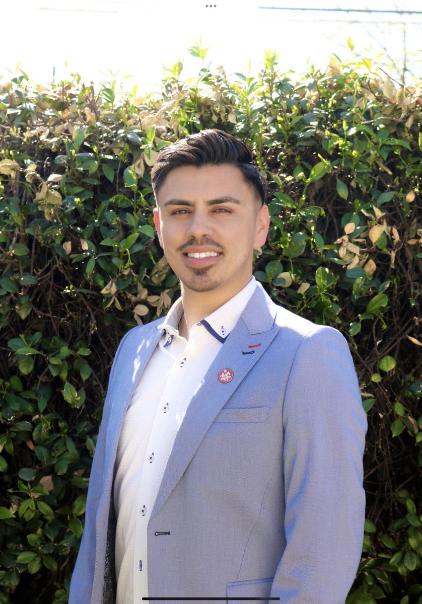 Felicidades to our LFSA President, @EstevannParra, who was recognized with an Honorary Membership in Phi Kappa Phi, the nation's oldest, largest, and most selective honor society. His recognition was for 'outstanding support of students, faculty, and staff at @fresno_state .'