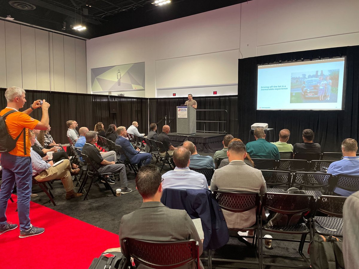 CarGurus is live from Tampa at the Digital Dealer Conference &amp; Expo! Our very own Gerard Murphy gave an engaging presentation based on CarGurus data on how different customer segments transition from online to in-store. Thanks to all who joined the session!