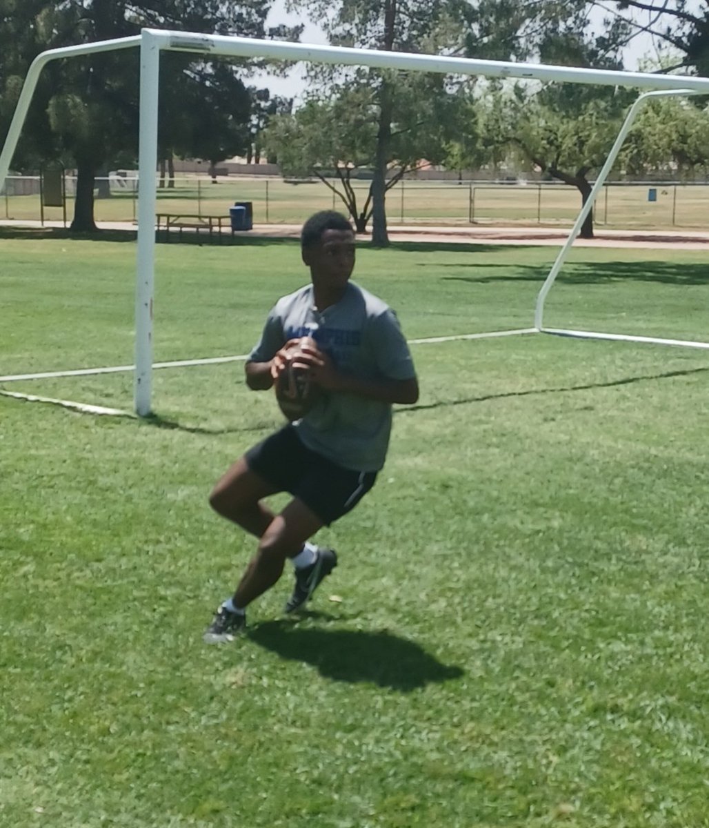 <a href="/Miller4Caleb/">Caleb Miller</a> putting in work this week.  <a href="/elev8academy/">Elev8 Sports Academy</a> <a href="/quarterbackmag/">Quarterback Magazine</a>