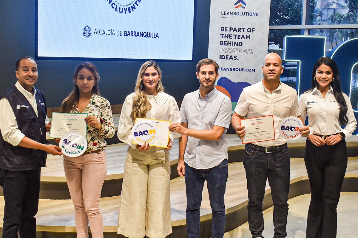 Oportunidadesbq's tweet photo. ✨Hoy participamos en la lanzamiento de la estrategia #BAQIN (Barranquilla Incluyente), una evolución del Sello de Primera, que además de promover la contratación de personas  en condición de #disCAPACIDAD, también incluirá a #Migrantes y #Víctimas. https://t.co/Oj2qSM6GpJ