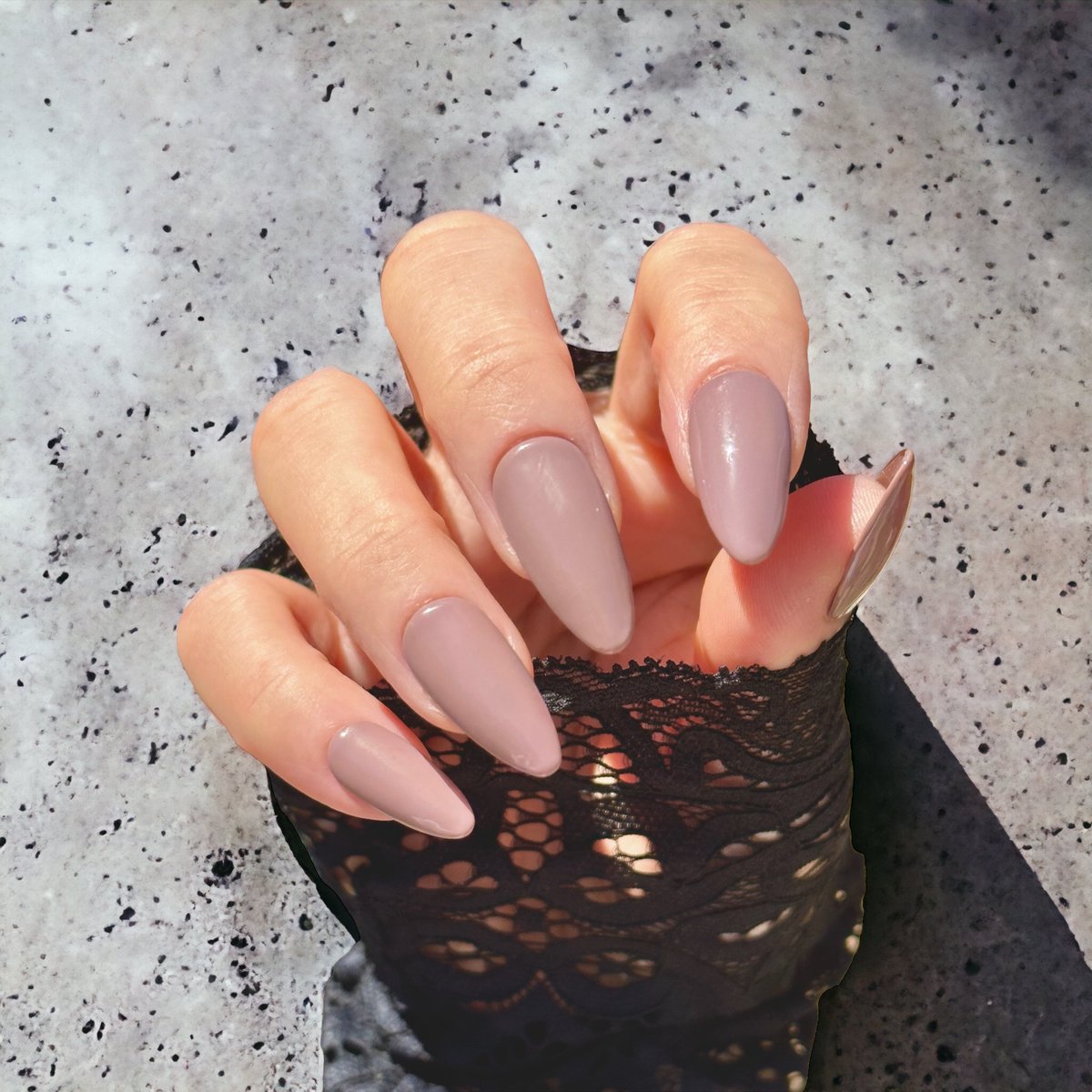 Add our Gel Nail Polish in Espresso color to your collection today and enjoy the rich and creamy color that's perfect for any occasion! 
toughgirls4life.com/shop-gel-nail-…

#gelnailpolish #gelpolish #espressonails #richnails #toughgirls4life