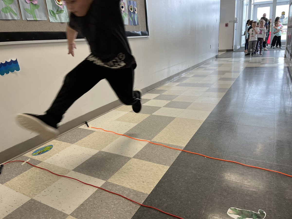 MsLolas's tweet photo. Jump the River. Watch out for those gators! 🌊 🐊 🌊  #arps2022 https://t.co/GJFZ65nG05