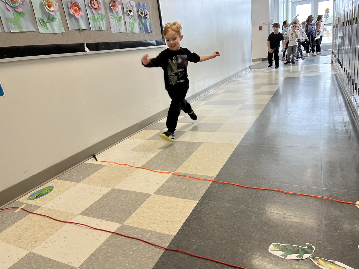 MsLolas's tweet photo. Jump the River. Watch out for those gators! 🌊 🐊 🌊  #arps2022 https://t.co/GJFZ65nG05