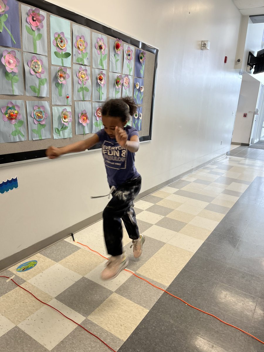 MsLolas's tweet photo. Jump the River. Watch out for those gators! 🌊 🐊 🌊  #arps2022 https://t.co/GJFZ65nG05